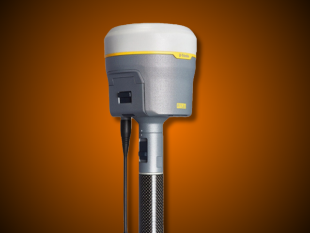 GNSS TRIMBLE R12i